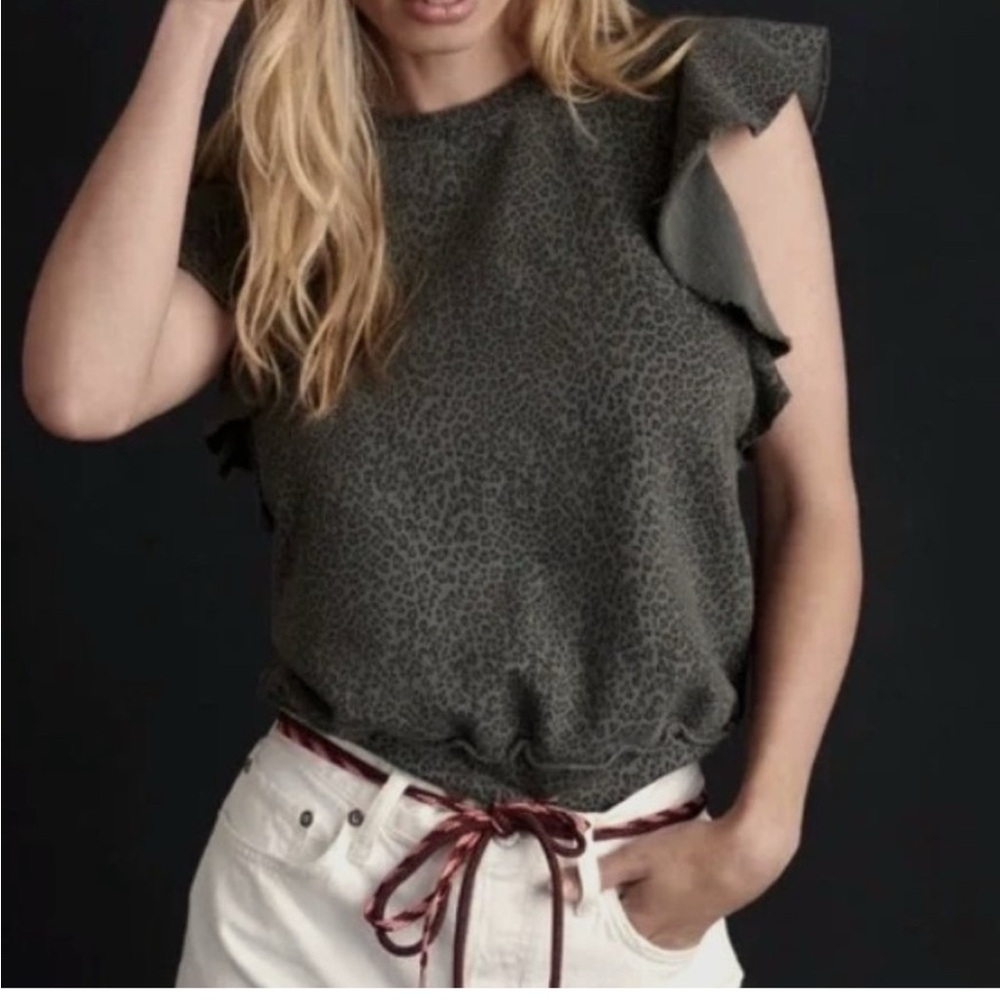 T.La Leopard Print Ruffle Sleeve Blouse - Gray